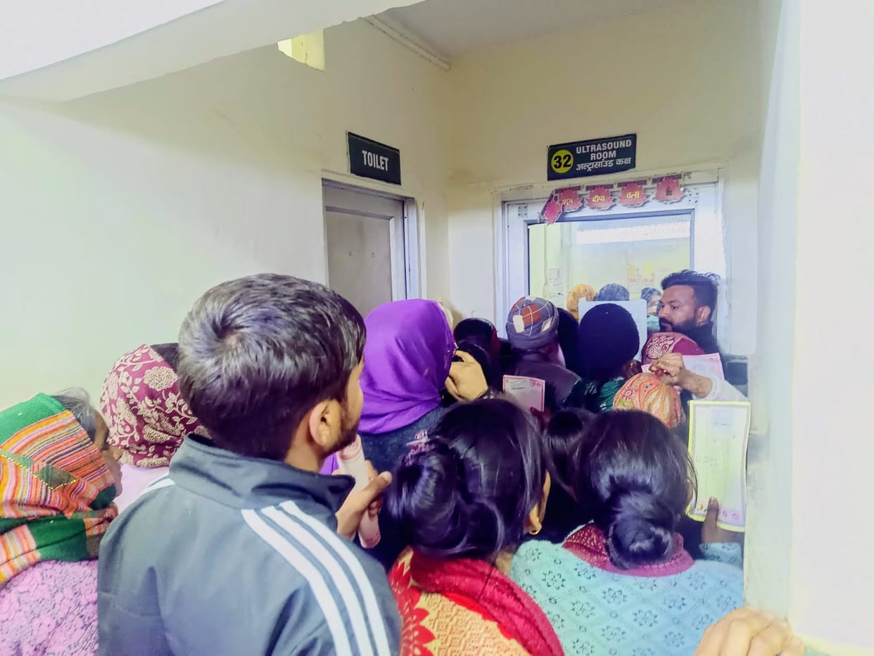 Long queue for ultrasound... waiting for hours and then being refused