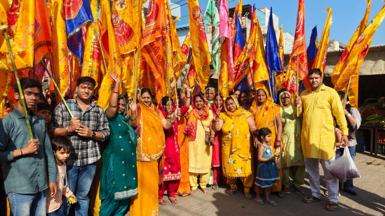 Devotees rejoice in the Nishan Yatra of Shyam Baba