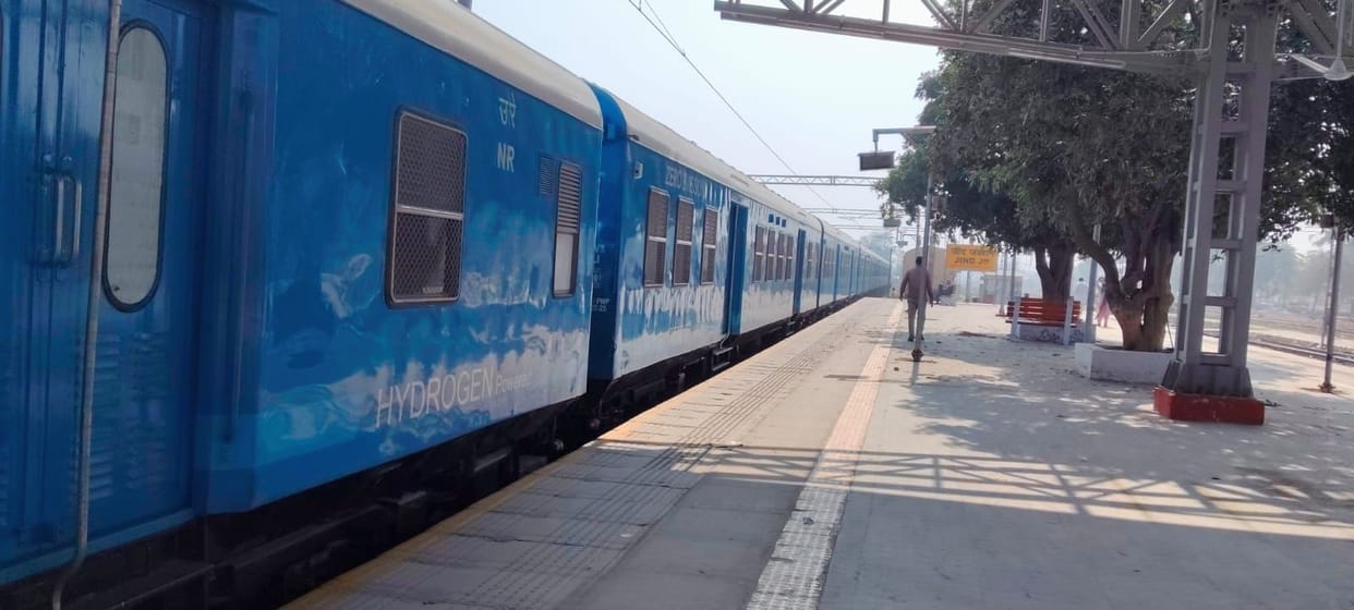 Hydrogen train trial run successful till Jind-Sonipat stationHydrogen train trial run successful till Jind-Sonipat station