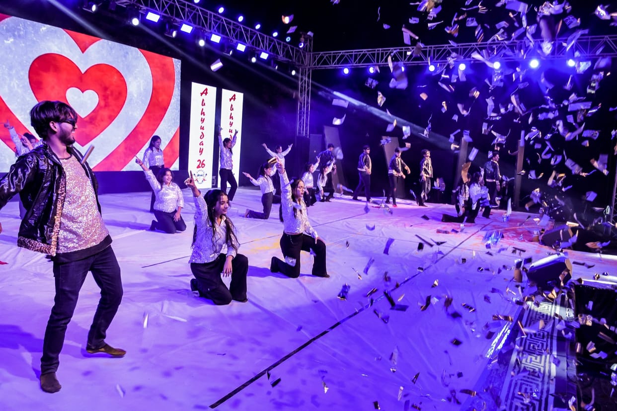 Abhyudaya 2026 concludes with cultural evening, students dance till late night