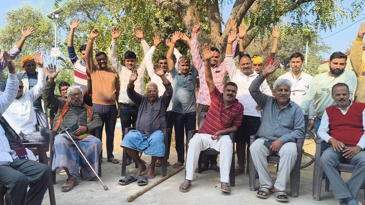 Villagers protested against irregularities in land consolidation