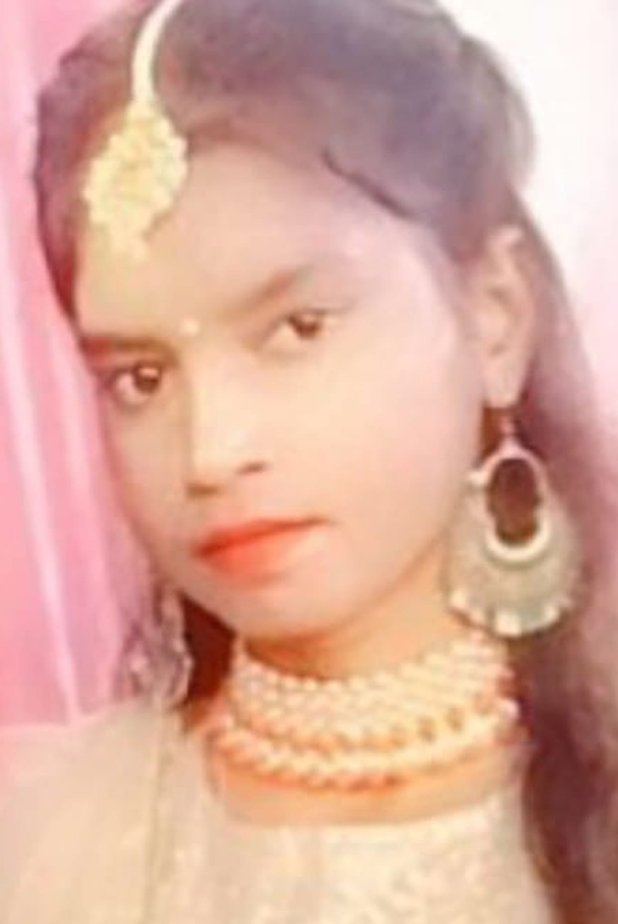 Teenage girl falls from bike after being hit by truck, crushed to death, uncle injured