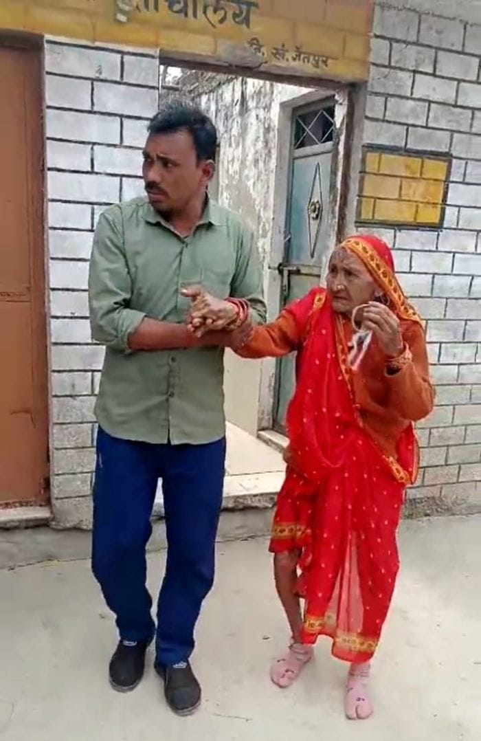 Old woman locked in toilet for two hours, video goes viral
