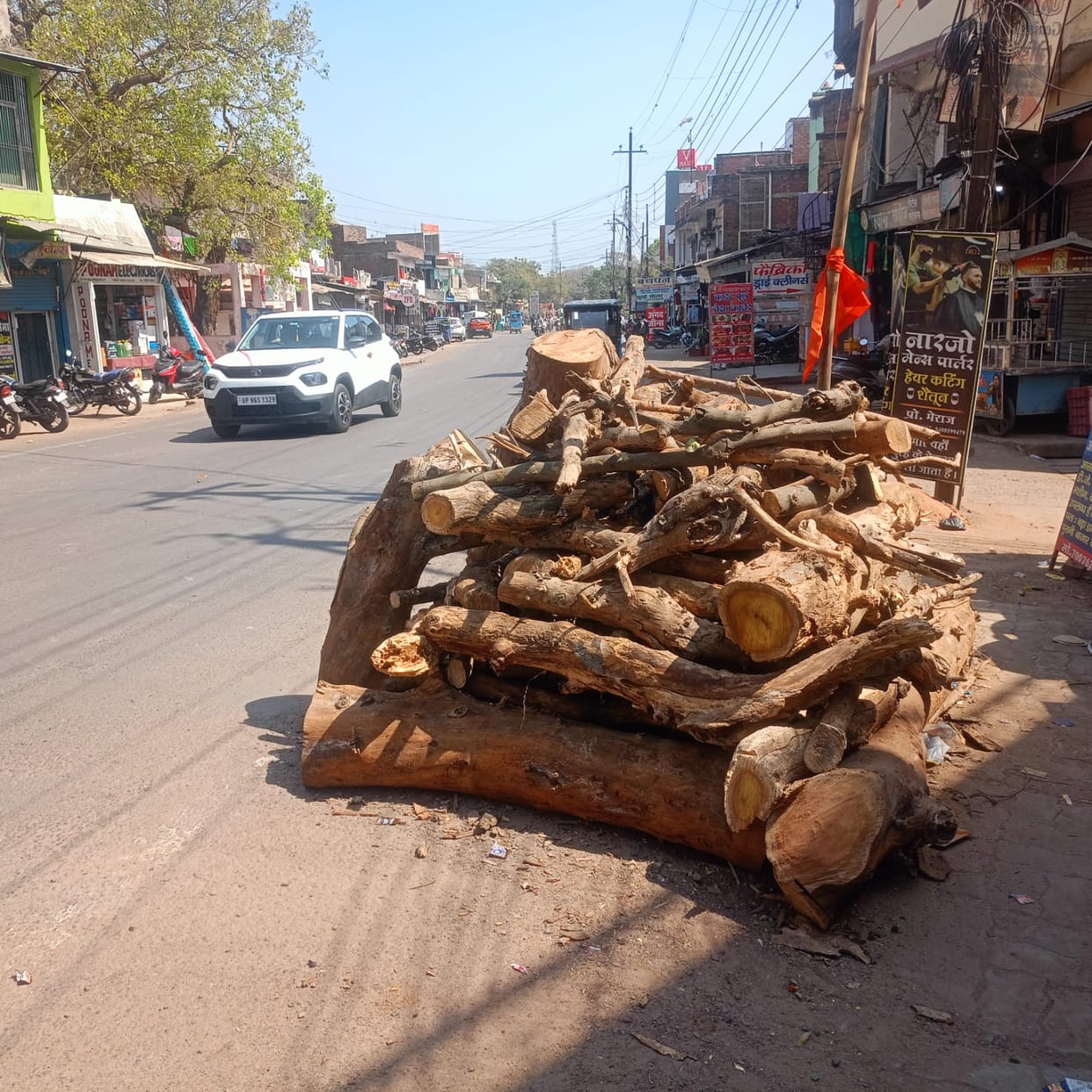 Holika Dahan without platform causes risk of asphalt melting
