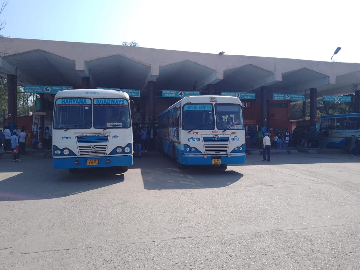 There is no direct bus on the Kultajpur route, and the 10 km journey takes hours.