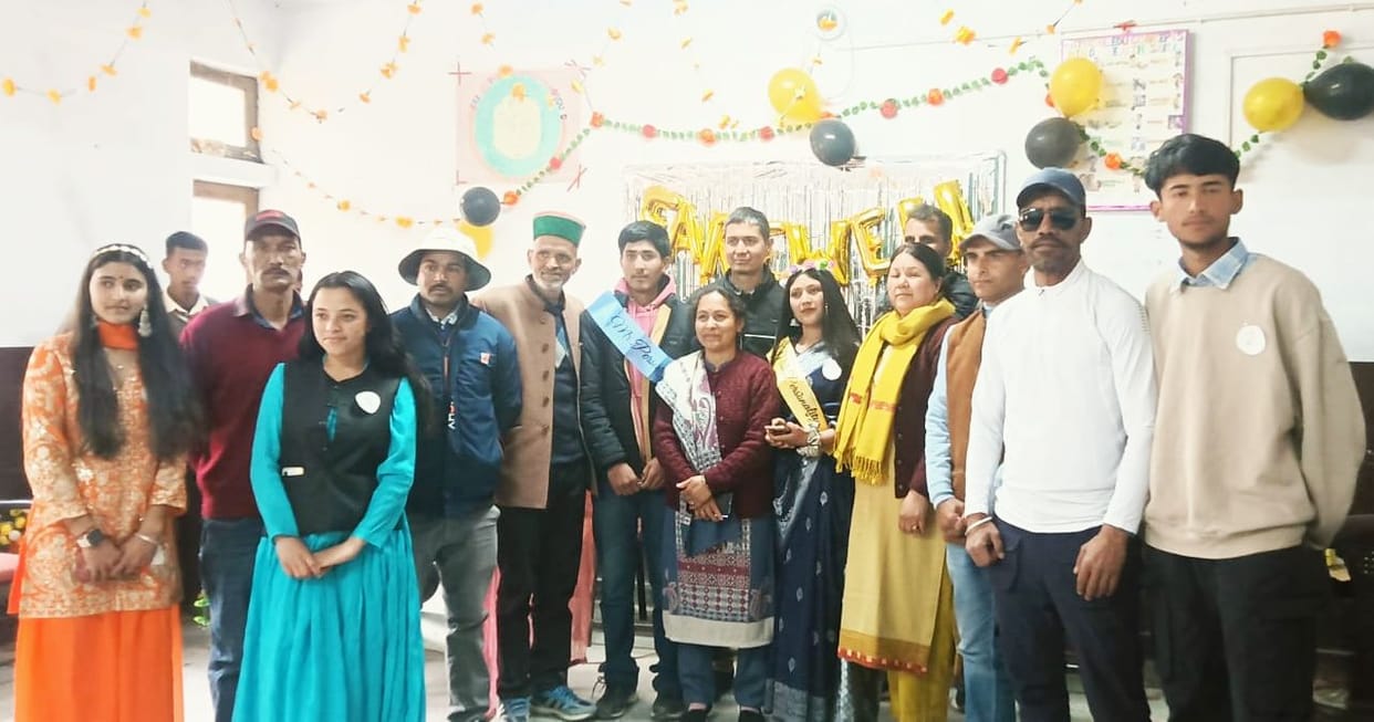 Harshita was chosen as Miss and Piyush as Mr. Farewell