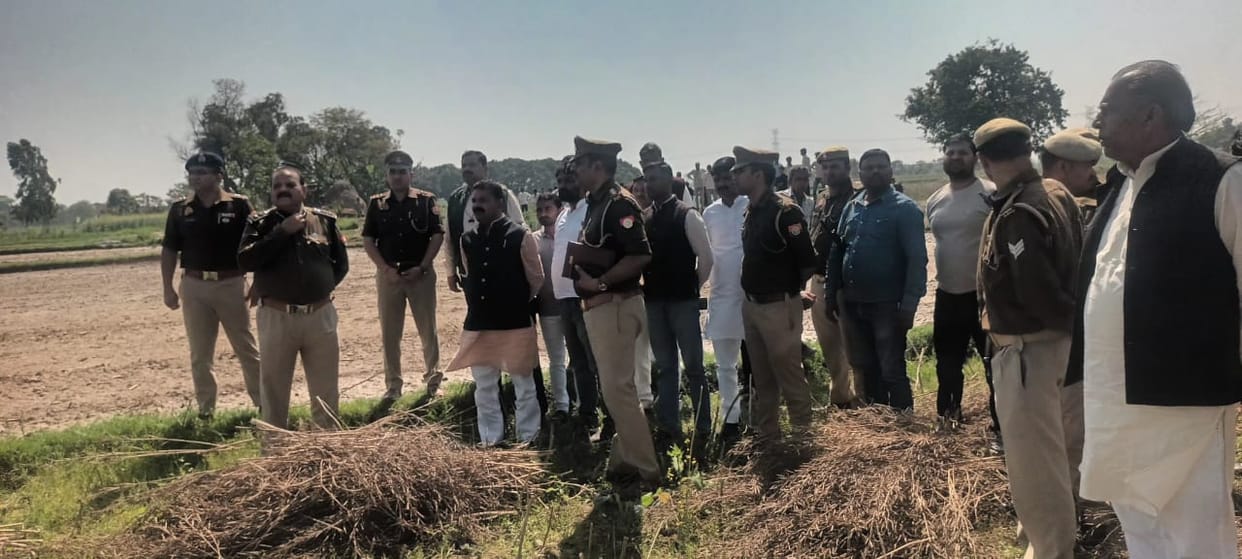SSP reached Joharpur village and assured to solve Dharmendra murder case.