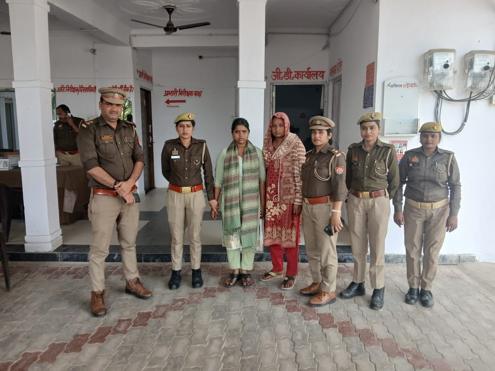 Two women pickpockets arrested