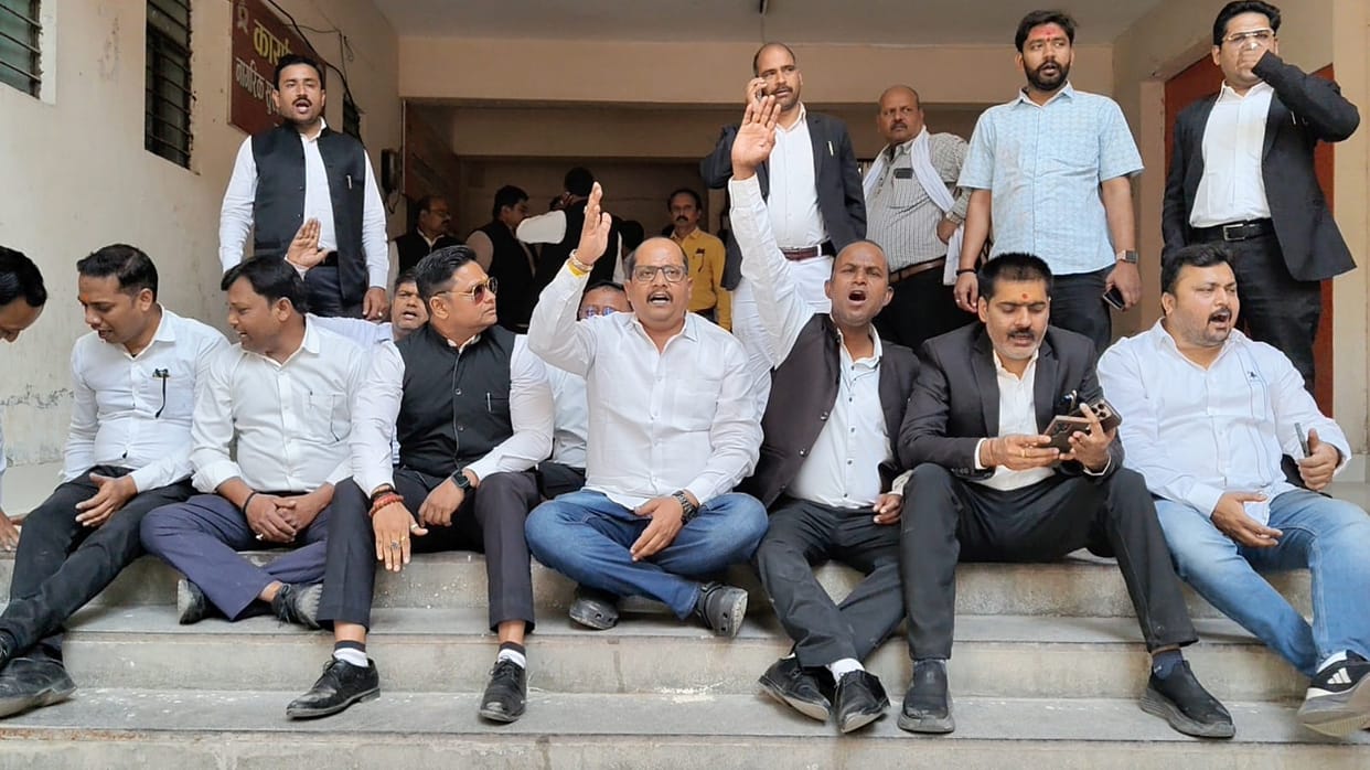 Advocates stage protest demanding arrest of attackers