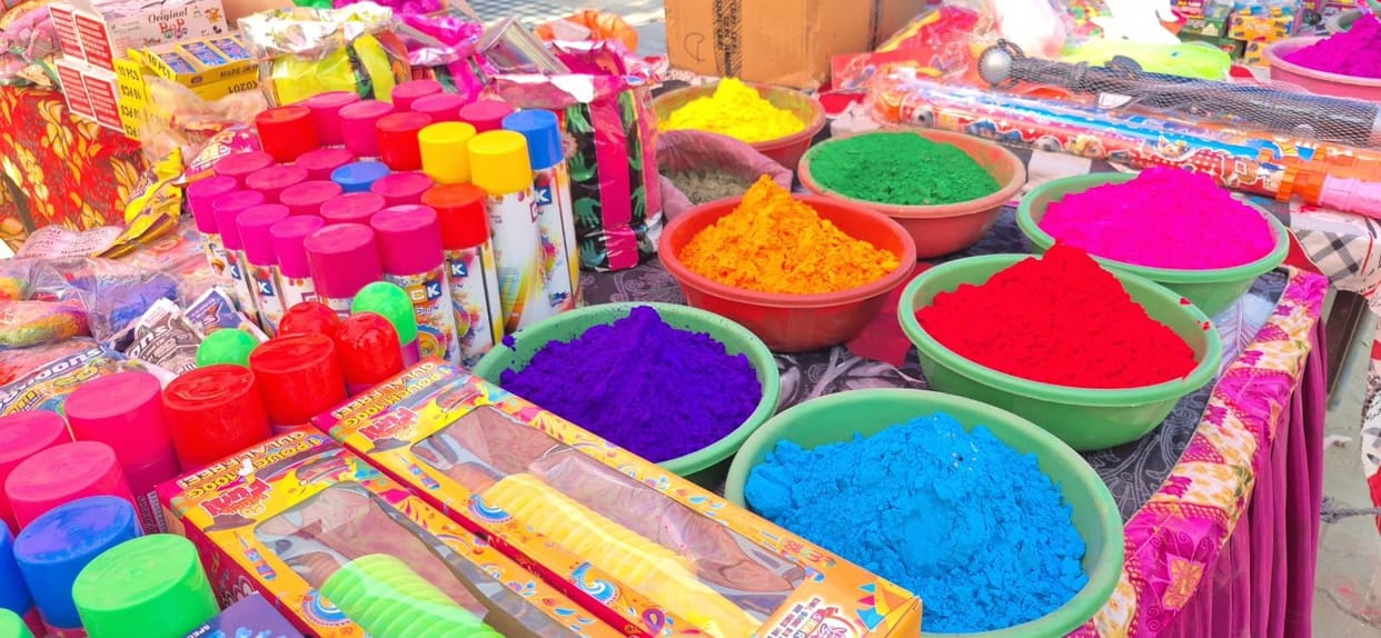 MP News: Holi celebrations to double in Madhya Pradesh, with March 3 and March 4 now a public holiday