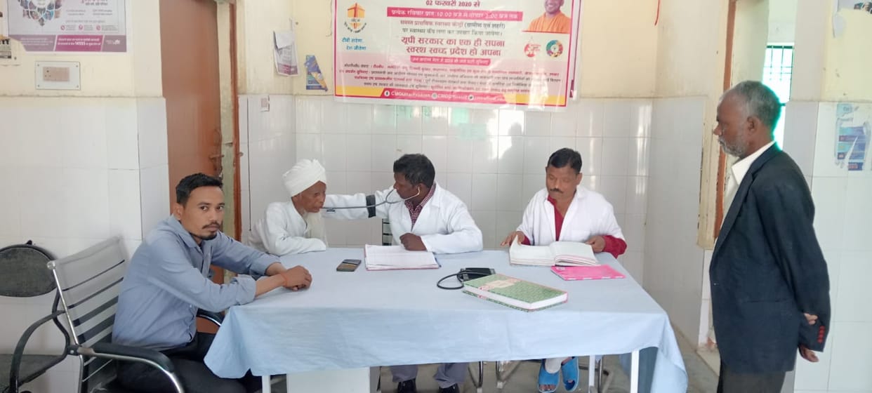 More patients suffering from fever and skin diseases came to the health fair.