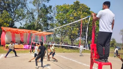 Lucknow team reached the semi-finals after defeating Dhaurahra Khurd