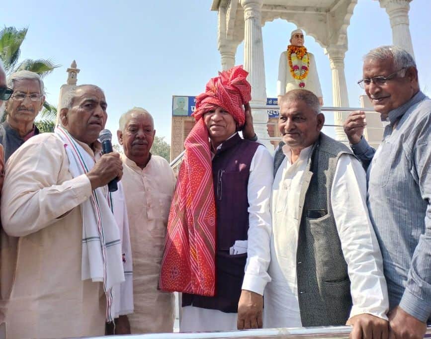 14- रोहतक नया बस स्टैंड के पास पंडित श्रीराम शर्मा पार्क व प्रतिमा स्थल पर होली मिलन समारोह में