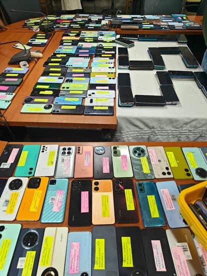 Gwalior Police's Holi gift: Lost mobile phones worth Rs 1.35 crore given to 500 people