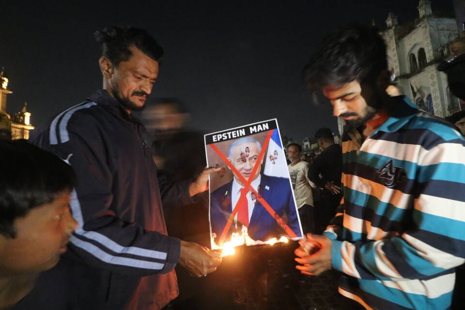 Lucknow: Lucknow plunges into silence over Khamenei's death, Imambara closed, police deployed everywhere; phot