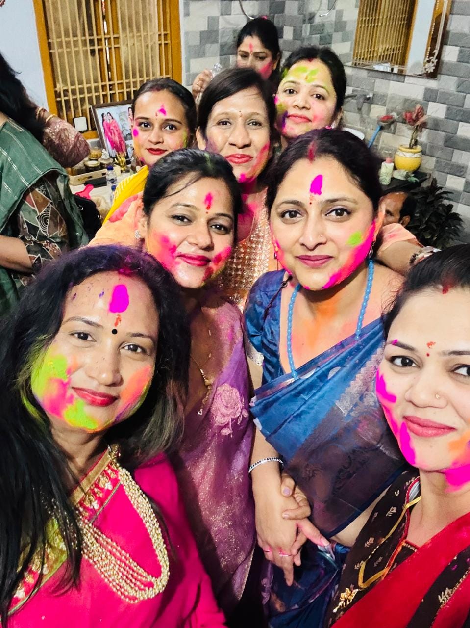 Women played Holi at Banke Bihari Temple