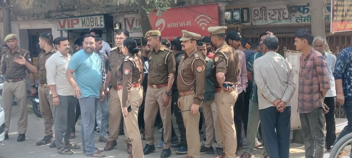 Dispute between two parties over keeping Holika, police brought peace.