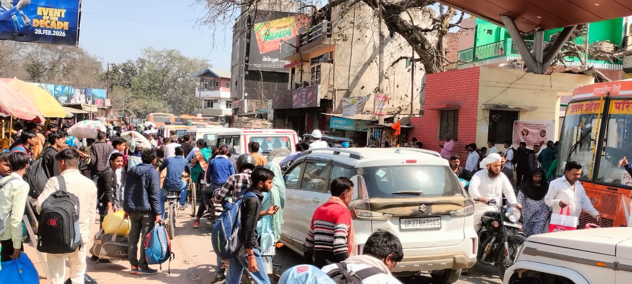 Traffic system derailed...vehicles kept crawling on the roads