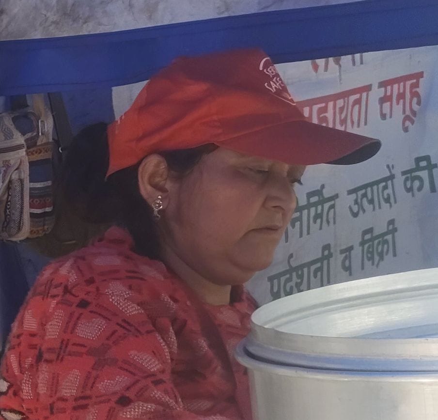 Mall Road smells of Ragi Siddu and Momos