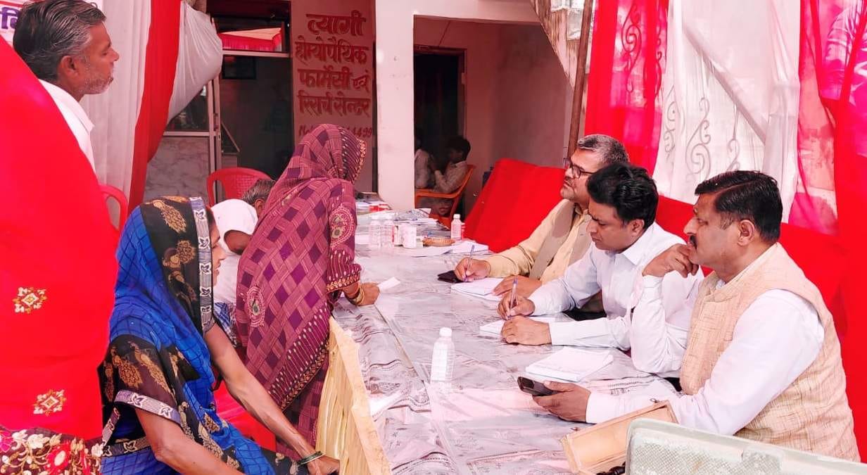 2,478 patients were examined at 77 health units.