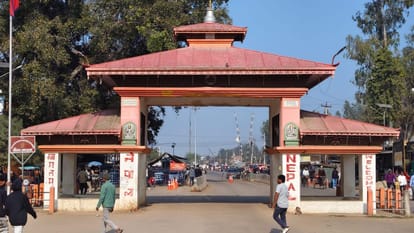 The border has been sealed from midnight tonight until March 5th.