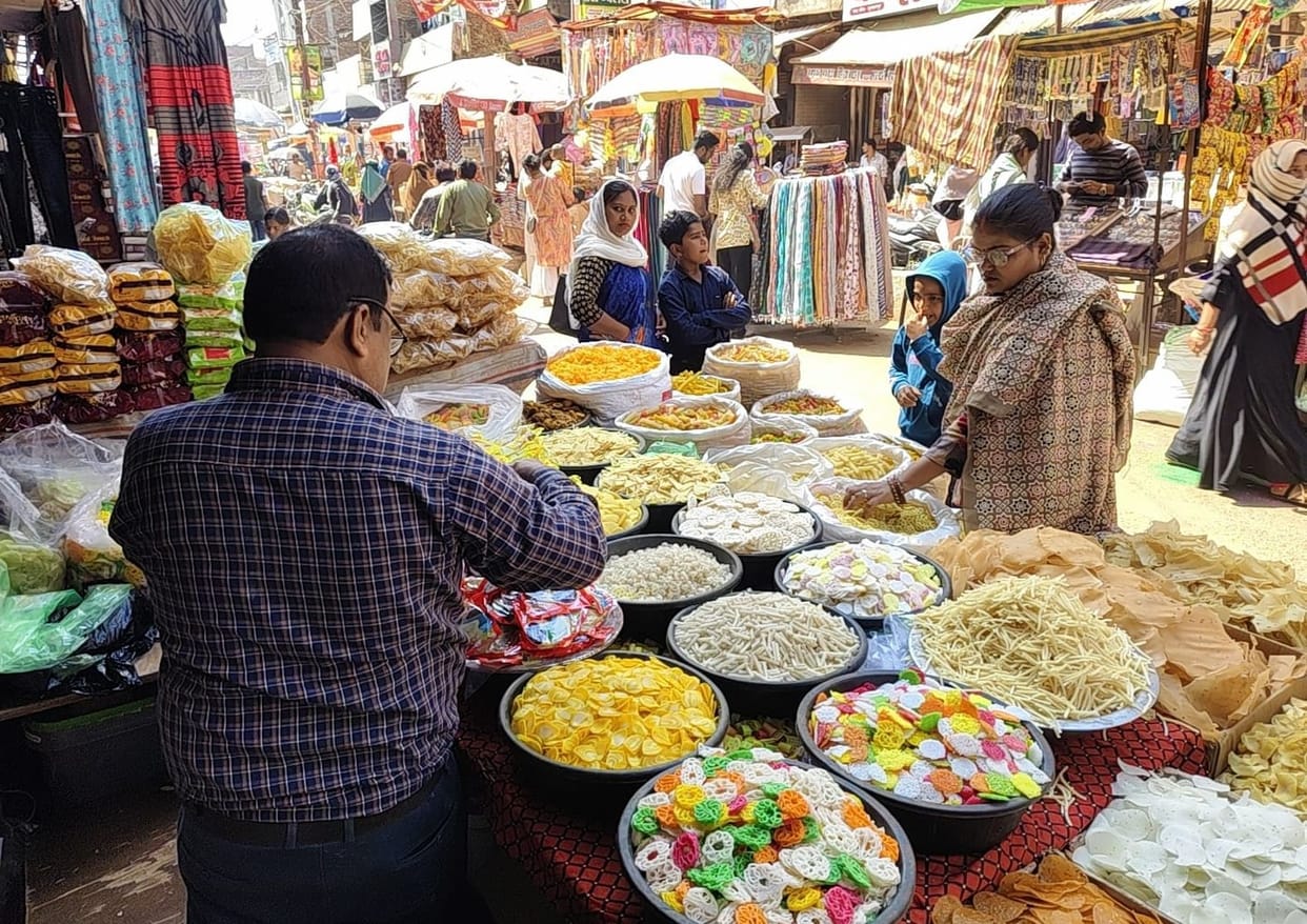 Sales of colours and water guns increased