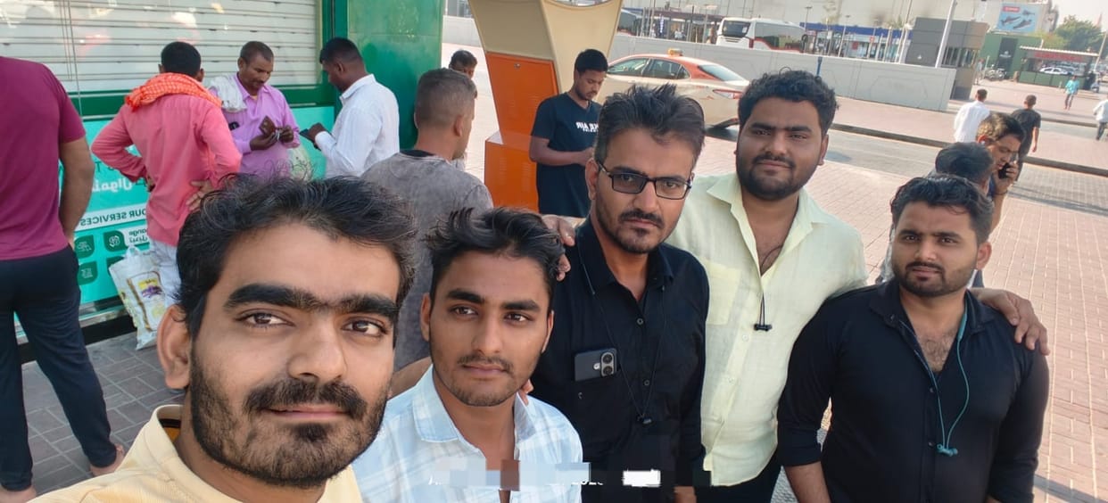 Young people from the district stuck in Dubai, families' worry increases
