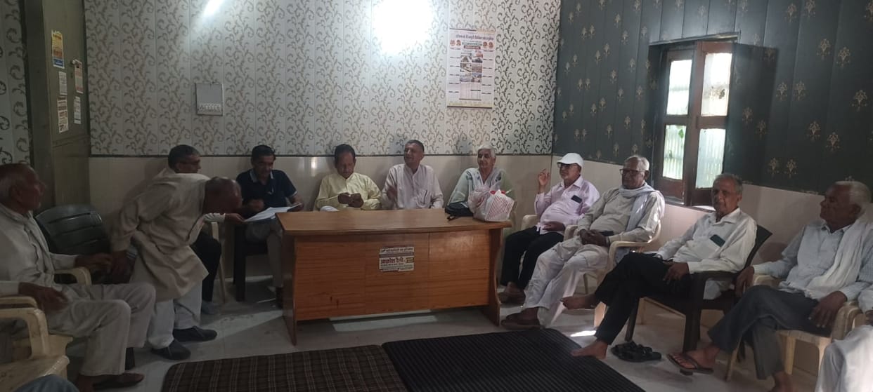 Retired employees will soon meet the CM