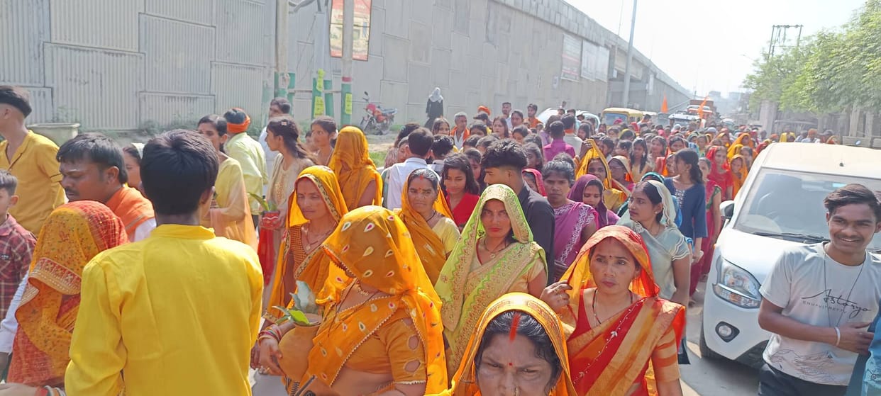 Shivling Pran Pratishtha Yagna begins with Kalash Yatra