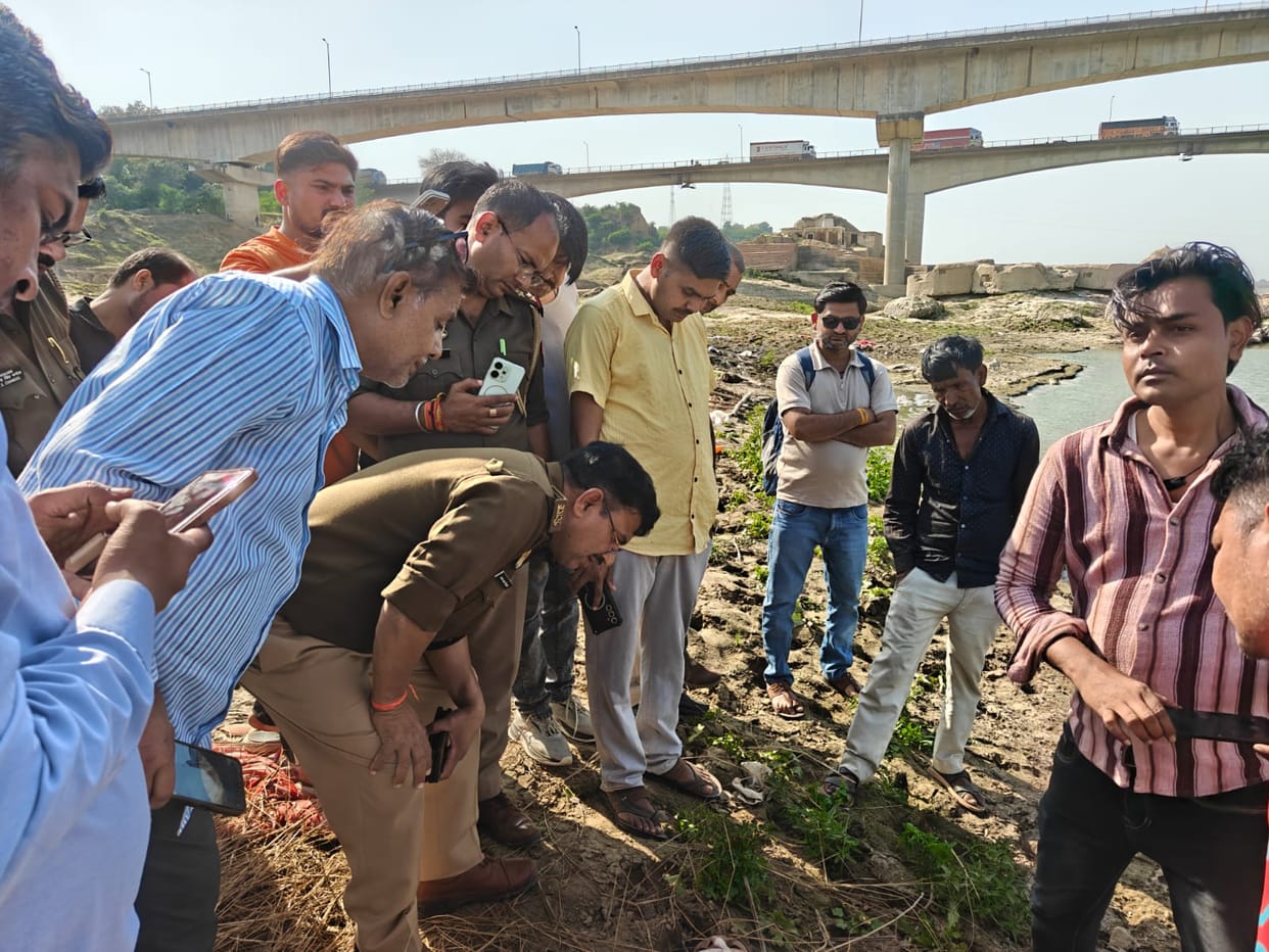 Woman found in Yamuna identified, father alleges murder