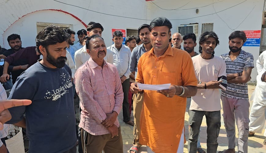 Tension rises again in Sangatheda due to objectionable post, villagers reach police station