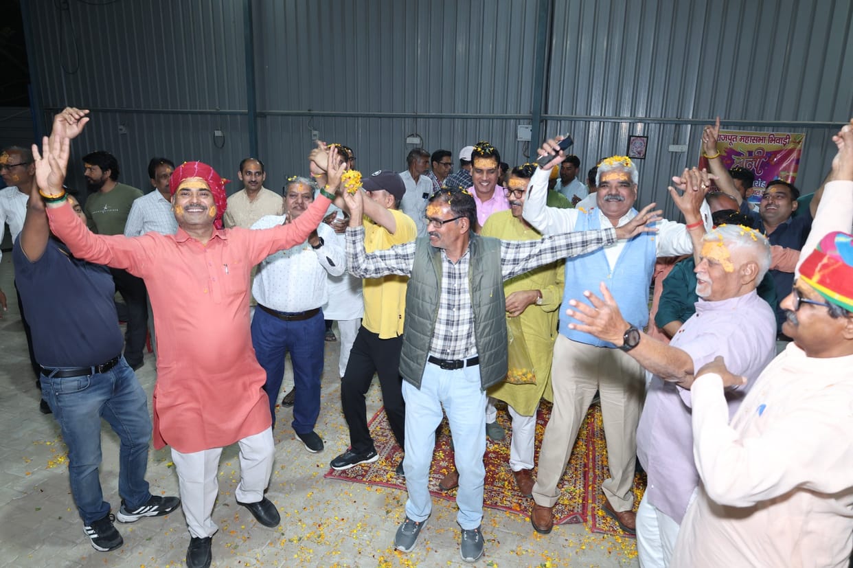 Shri Rajput Mahasabha celebrated Holi Milan ceremony with great pomp.