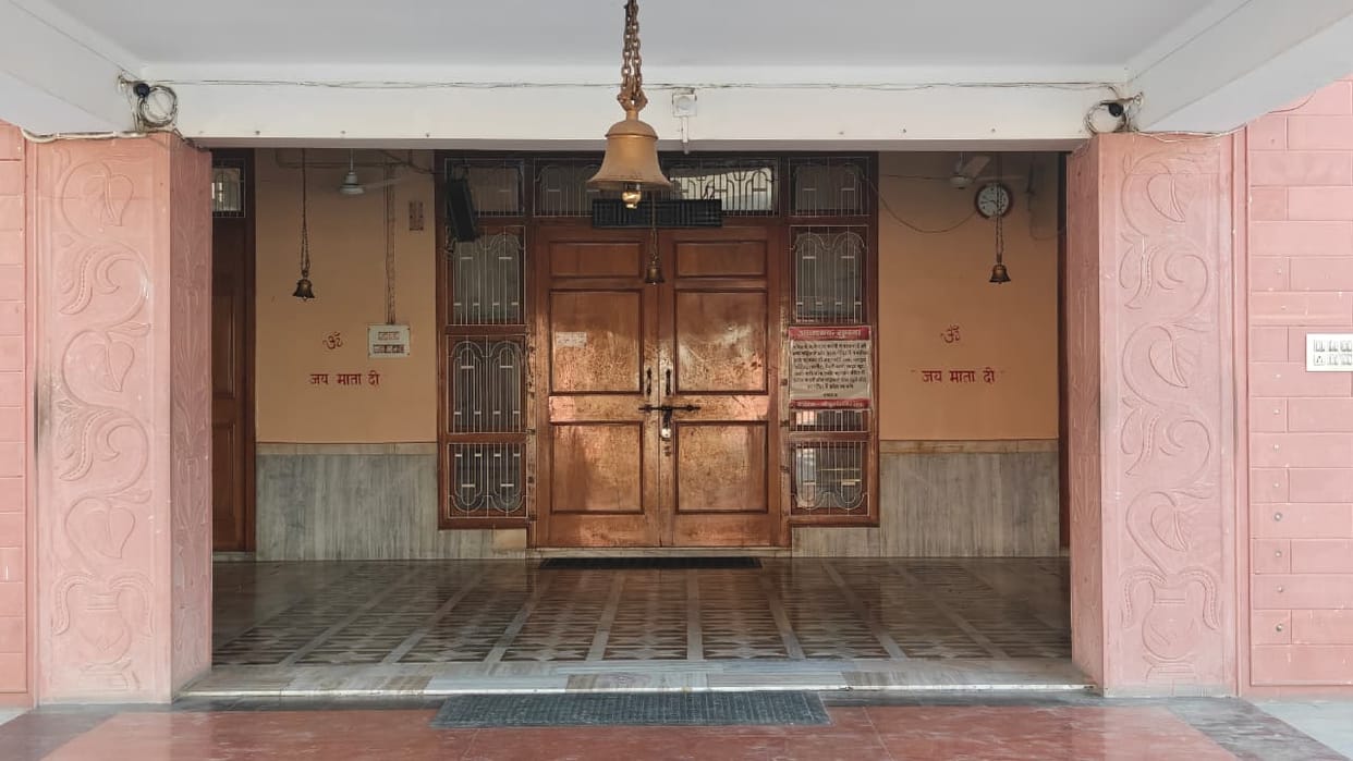 Temple doors remain closed due to lunar eclipse