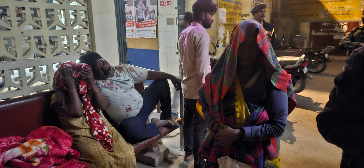 Fight over DJ dance, six injured in brick-and-stone pelting