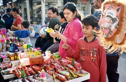 Do not spoil the complexion of the face, be careful