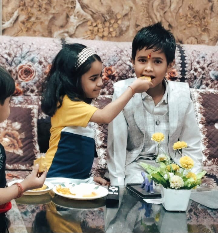 On Bhai Dooj, sisters applied tilak to their brothers.