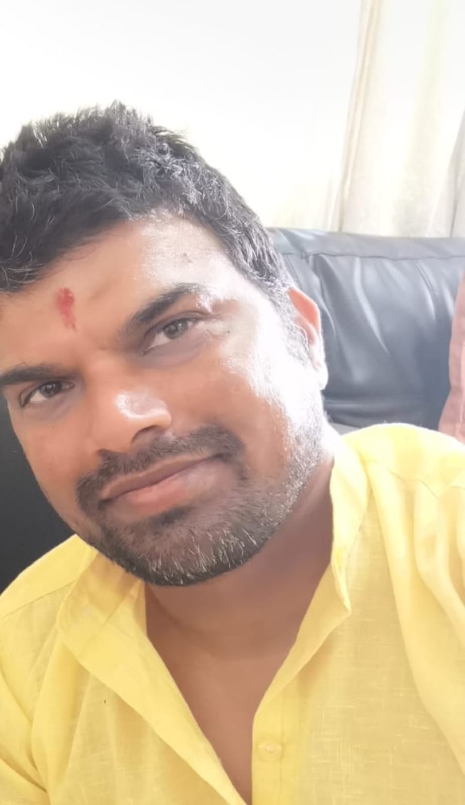 Rudrapur youth stuck in Bahrain with his family
