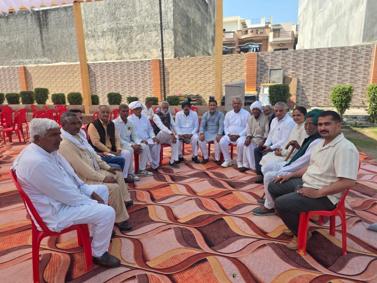 Supporters joined INLD in village Manoharpur