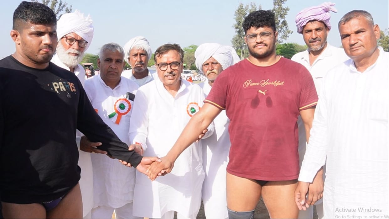 The first wrestling match between Rajat and Rohit ended in a draw at Birohar Dangal.