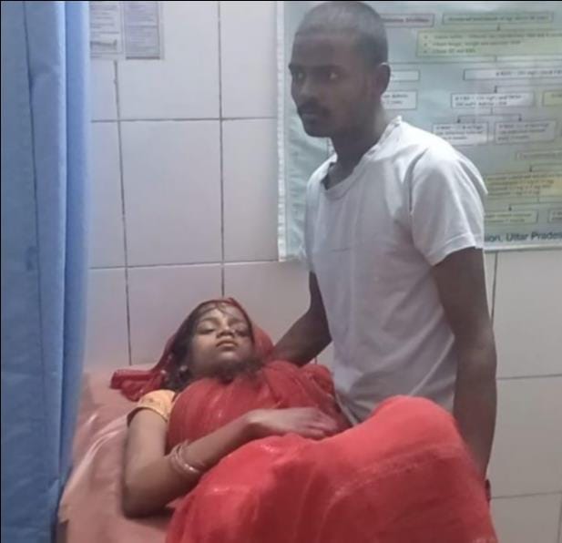 Angry over husband going to play Holi, wife cuts vein, hospitalised