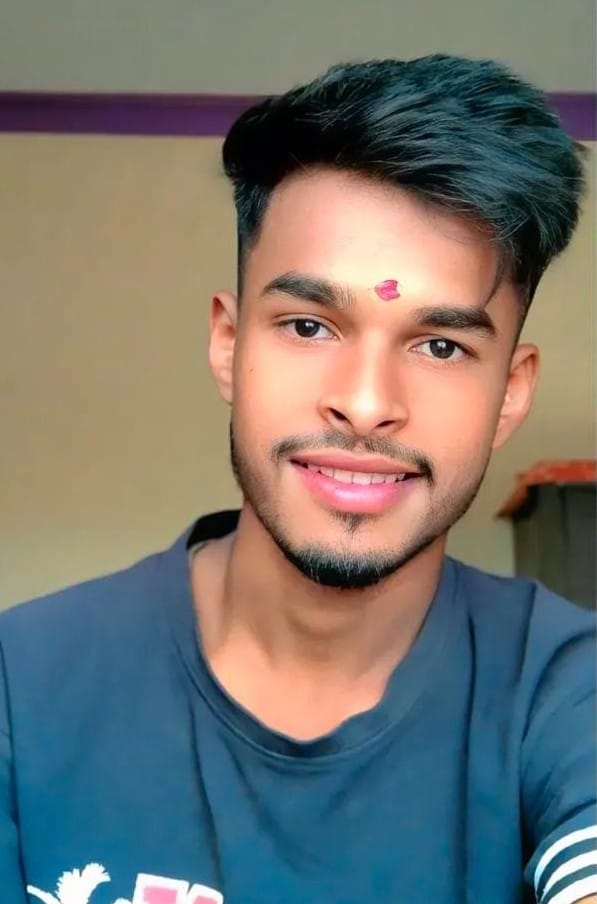 Young man dies due to collision with Bolero, two seriously injured