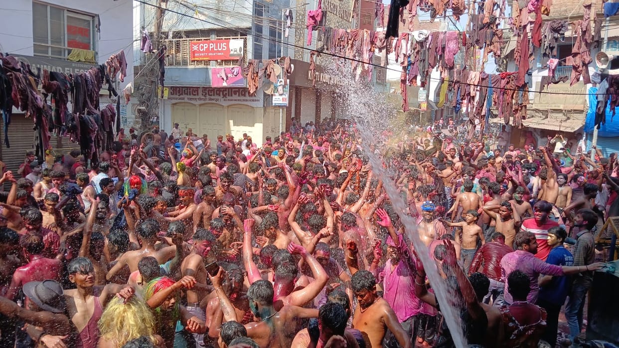 Holi is filled with joy and the joy of the heart resonates