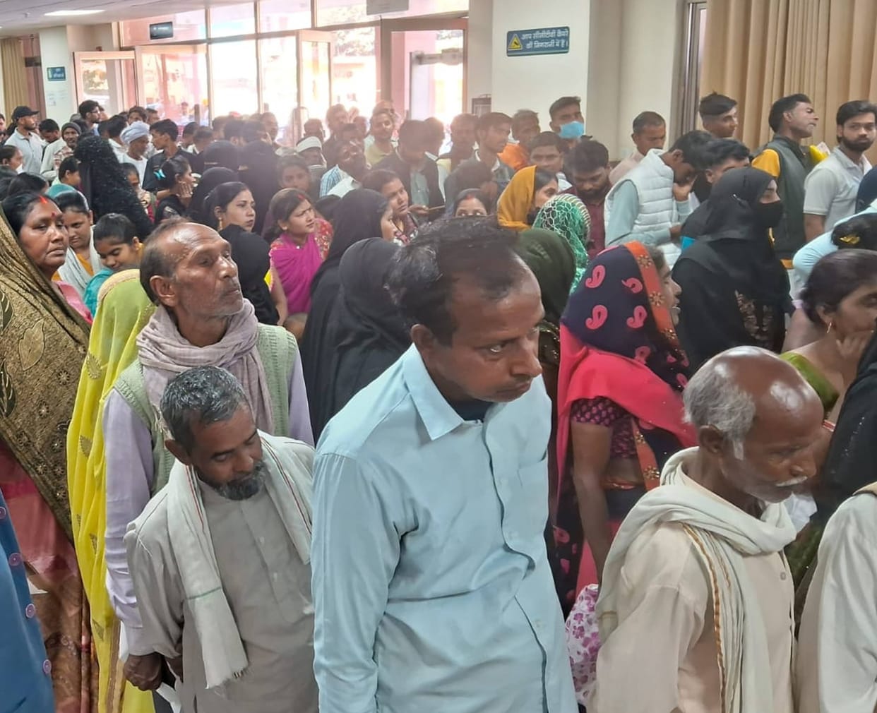After Holi, the number of patients suffering from stomach ache and vomiting increased
