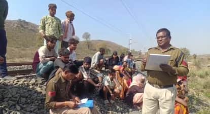 Shahdol News: Youth Run Over by Train Near Siddh Baba Railway Track, Bike Found Nearby, Suicide Suspected