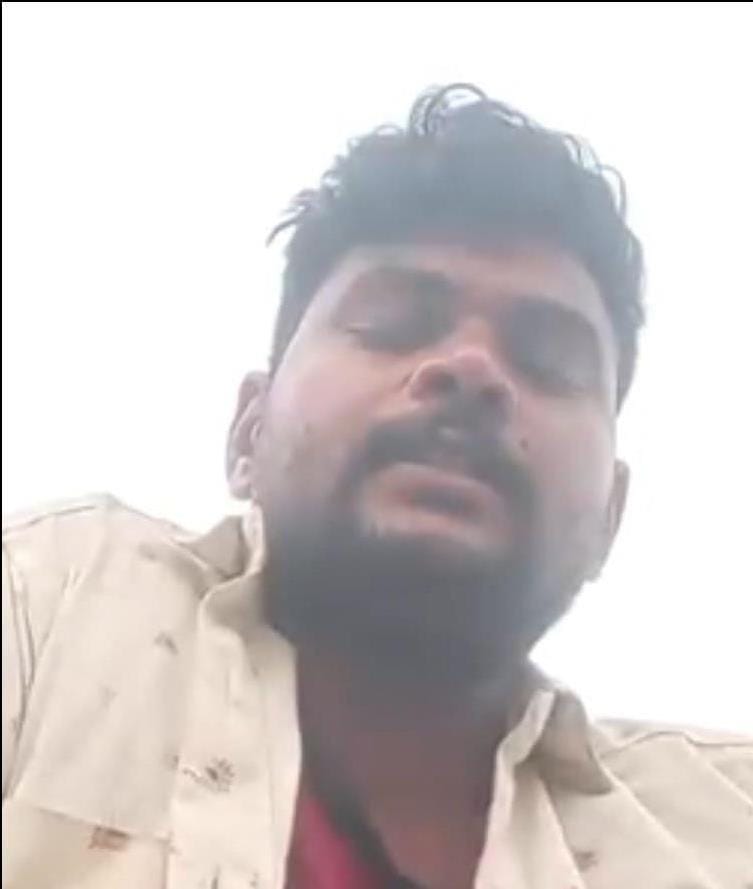 Husband hangs himself after a dispute, family refuses to let wife touch body