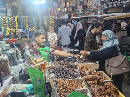 UP: Air services disrupted due to Iran war, eight flights cancelled; over 450 people cancel tickets