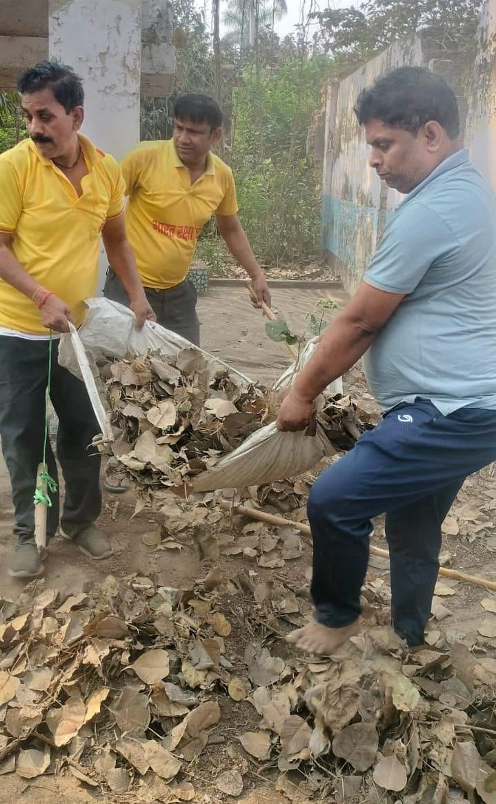 Cleaning of the temple located in the old jail premises