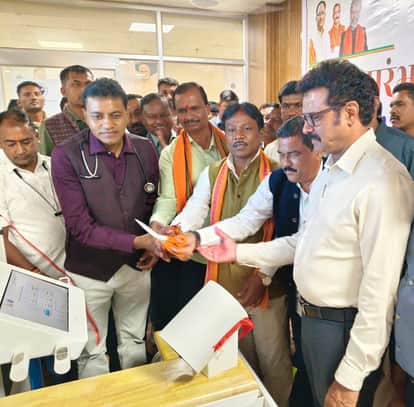 MP Mahesh Kashyap inaugurated health ATM built at cost of Rs 25 lakh in Jagdalpur