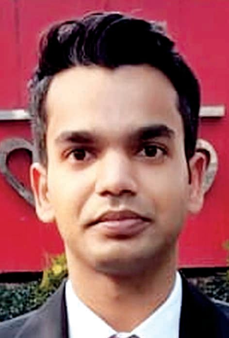 Shashwat and Aditya Singh excel in UPSC exam