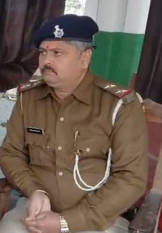 Policeman who stole from thief house was dismissed in Bihar accused of tampering with raid